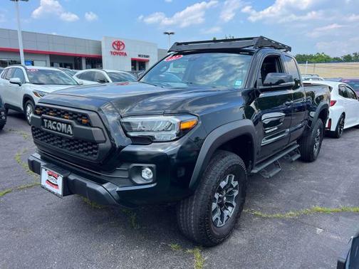 2022 Toyota Tacoma TRD Off Road