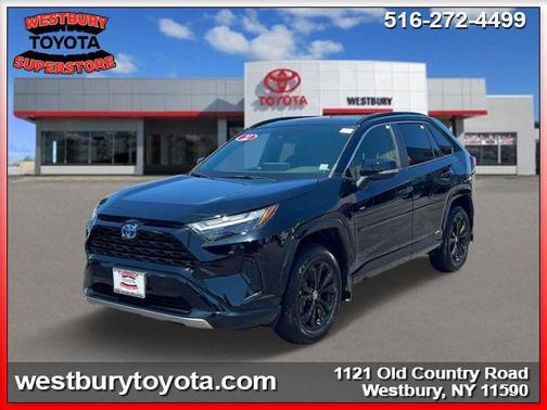 2022 Toyota RAV4 Hybrid SE