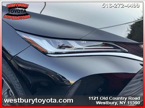 2022 Toyota Venza XLE