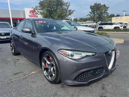 2019 Alfa Romeo Giulia Ti Sport