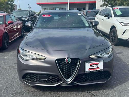 2019 Alfa Romeo Giulia Ti Sport