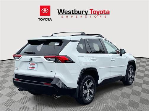 2024 Toyota RAV4 Prime SE