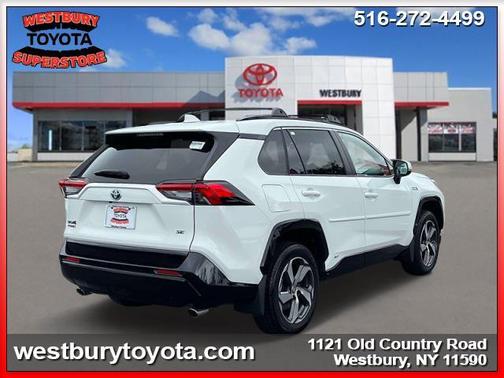 2024 Toyota RAV4 Prime SE