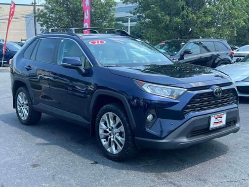 2021 Toyota RAV4 XLE Premium