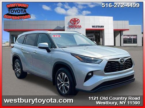 2024 Toyota Highlander XLE