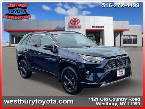 2021 Toyota RAV4 Hybrid SE