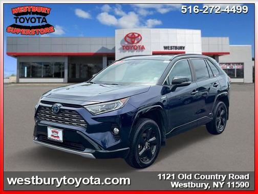 2021 Toyota RAV4 Hybrid SE