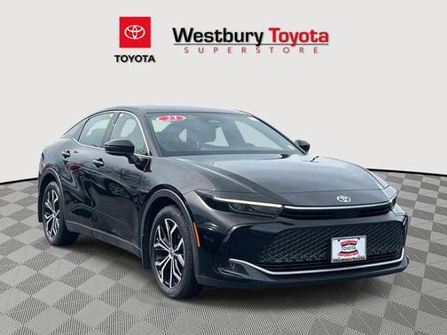 2023 Toyota Crown XLE