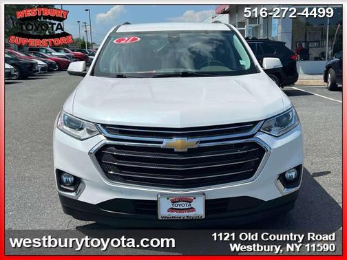 2021 Chevrolet Traverse LT Cloth