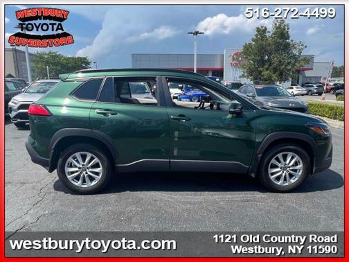 2022 Toyota Corolla Cross LE