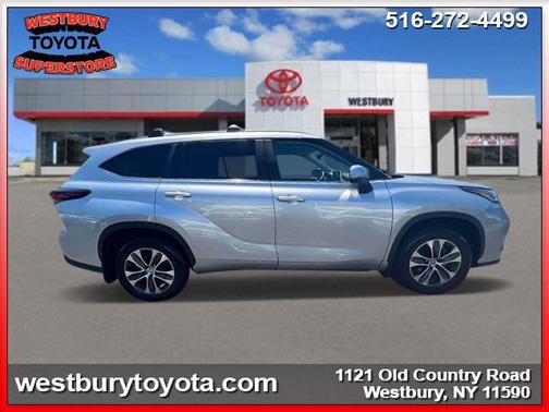 2024 Toyota Highlander XLE