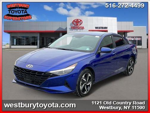 2023 Hyundai ELANTRA SEL