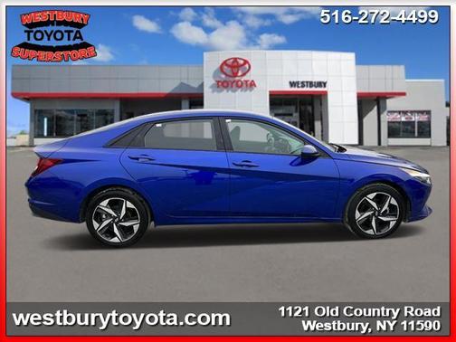 2023 Hyundai ELANTRA SEL