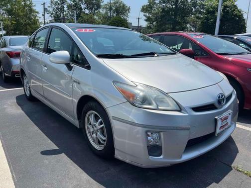 2011 Toyota Prius III