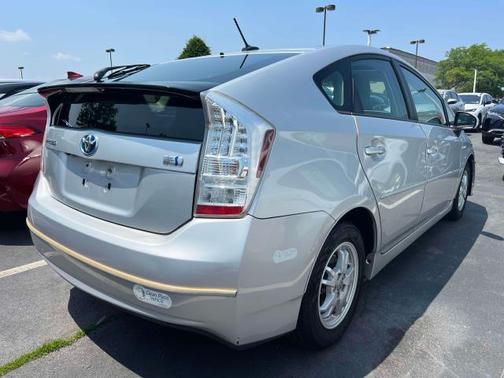 2011 Toyota Prius III