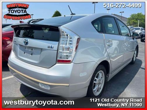 2011 Toyota Prius III