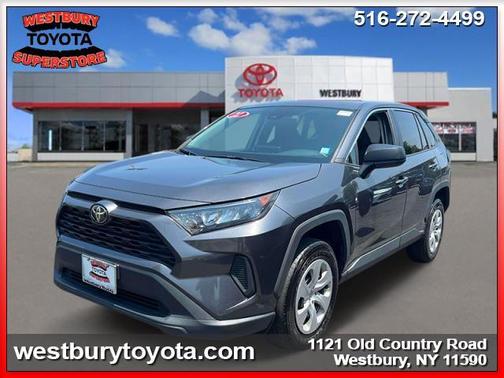 2022 Toyota RAV4 LE