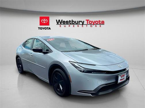 2024 Toyota Prius LE
