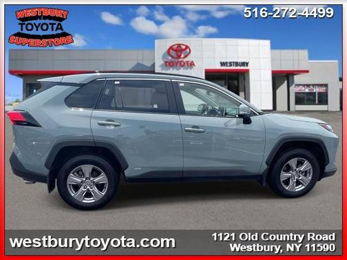 2023 Toyota RAV4 Hybrid XLE