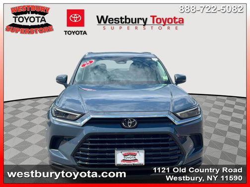 Cloud 2025 Toyota Grand Highlander XLE