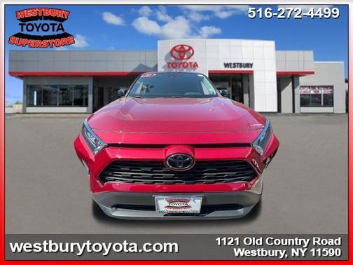 2022 Toyota RAV4 LE