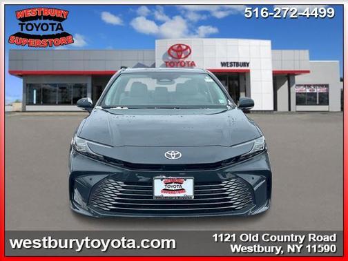 2025 Toyota Camry XLE