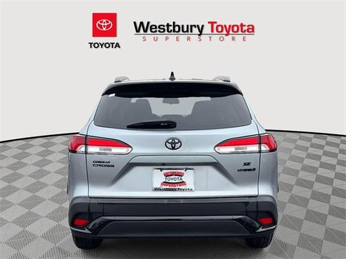 2024 Toyota Corolla Hybrid SE