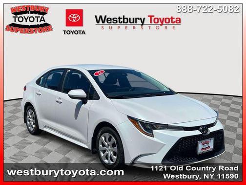Wind Chill Pearl 2022 Toyota Corolla LE