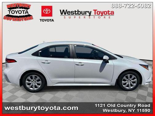 Wind Chill Pearl 2022 Toyota Corolla LE