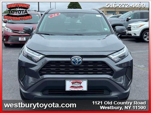 2024 Toyota RAV4 Hybrid XLE