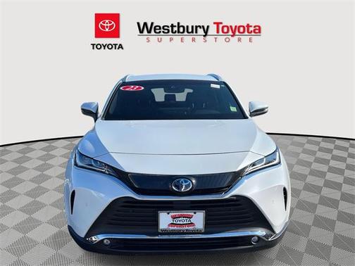 2023 Toyota Venza XLE