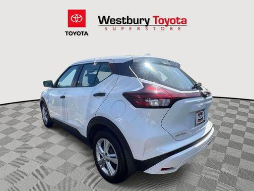 Fresh Powder 2025 Nissan Kicks S