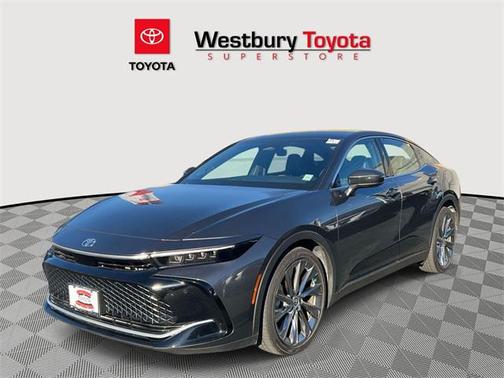 2024 Toyota Crown Limited