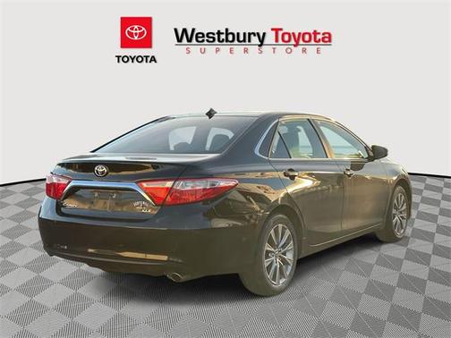 2017 Toyota Camry XLE