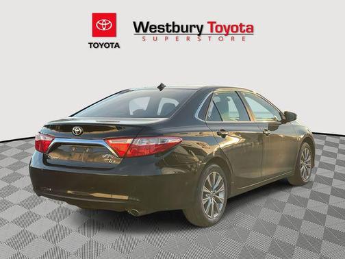 2017 Toyota Camry XLE