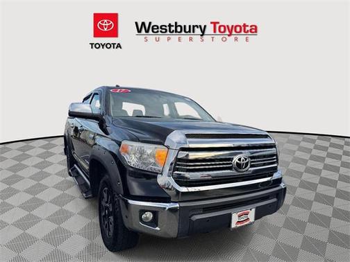 2017 Toyota Tundra SR5
