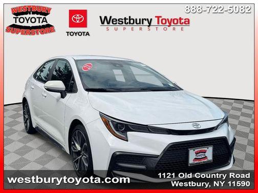 Super White 2021 Toyota Corolla SE