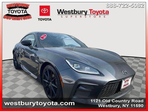 Pavement 2023 Toyota GR86 Premium