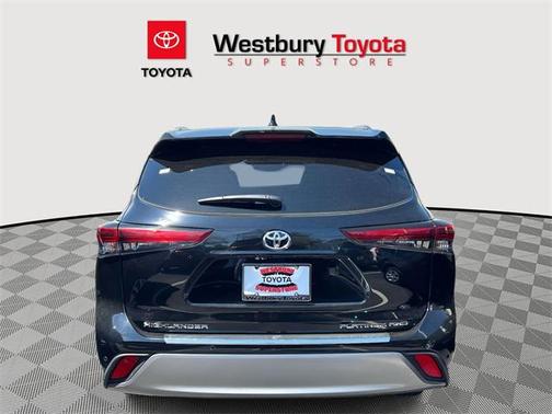 2023 Toyota Highlander Platinum