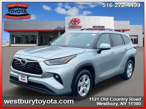 2023 Toyota Highlander LE