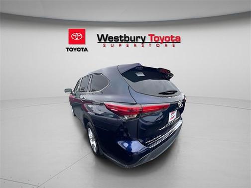 2021 Toyota Highlander L