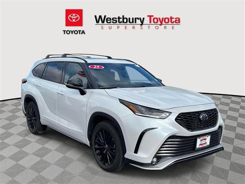 2025 Toyota Highlander XSE