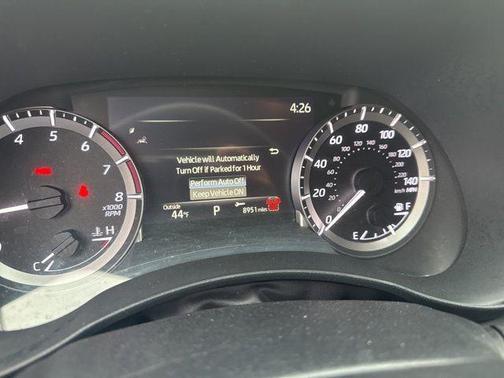 Gray 2024 Toyota Highlander LE