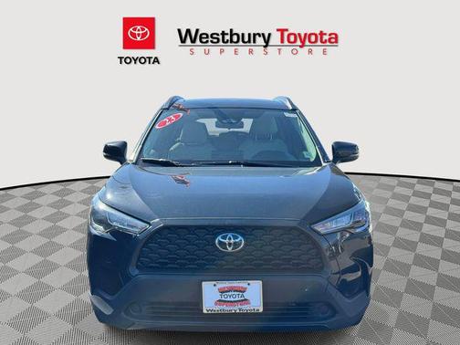 2023 Toyota Corolla Cross LE