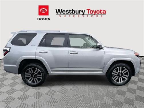 2024 Toyota 4Runner Limited
