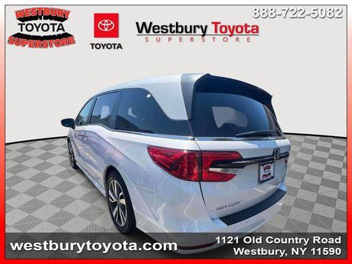 Platinum White Pearl 2023 Honda Odyssey Touring