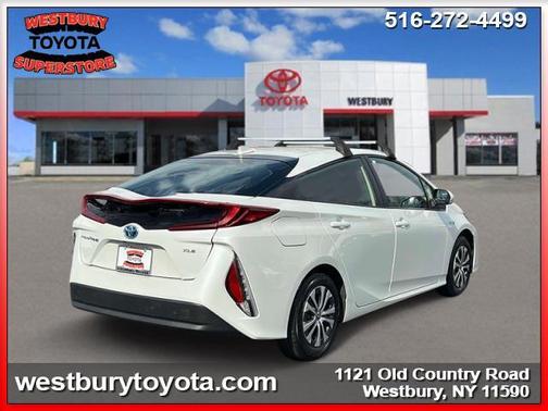 2022 Toyota Prius Prime XLE