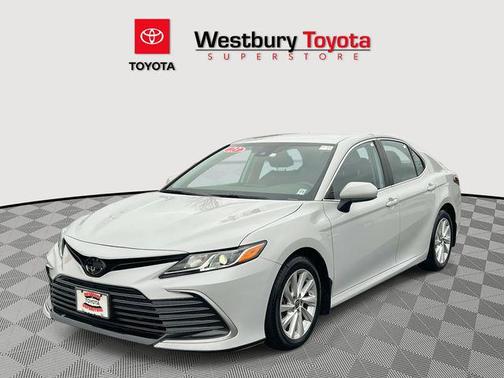 Ice Edge 2023 Toyota Camry LE