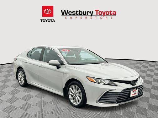 Ice Edge 2023 Toyota Camry LE