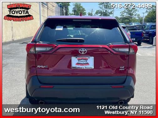 2023 Toyota RAV4 LE